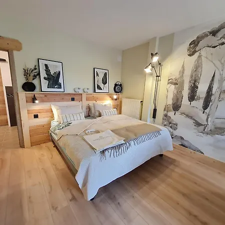 1, La Perpontaise Bed & Breakfast