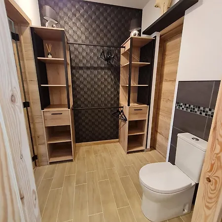 Bed & Breakfast 1, La Perpontaise 3*